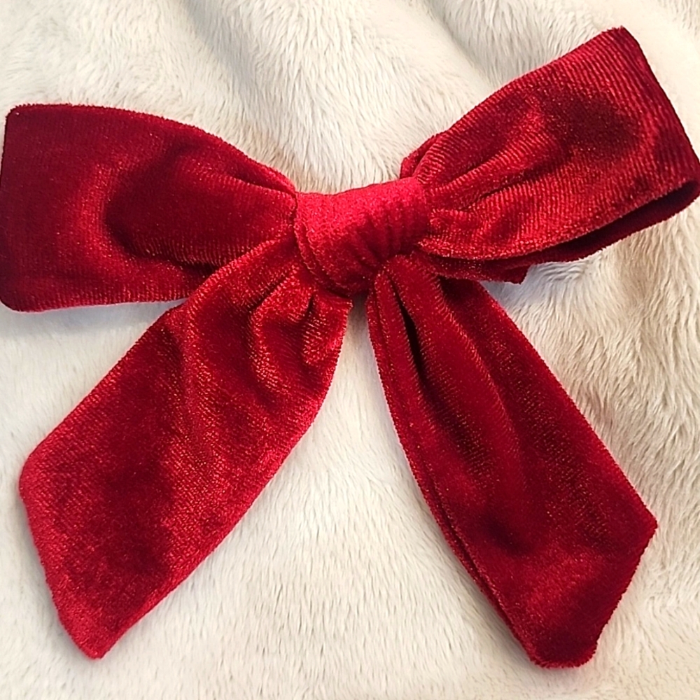♥️Red Velvet Hair Bow